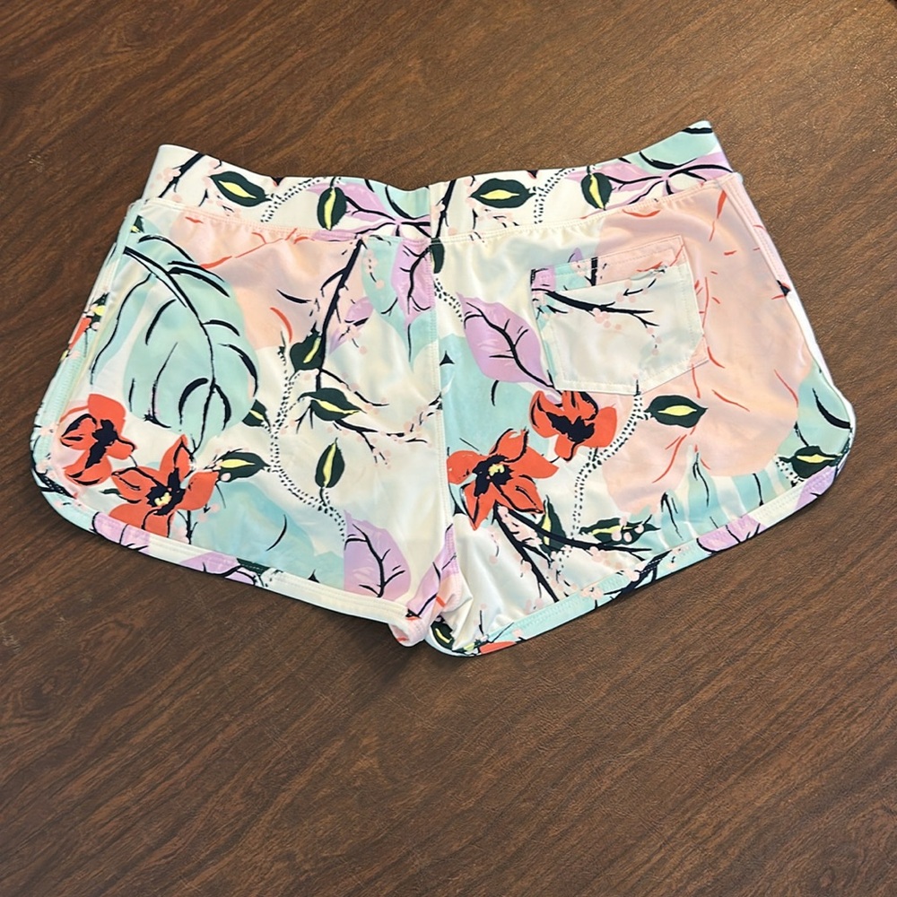 Carve Designs Floral Swim Shorts - Picture 2 of 7